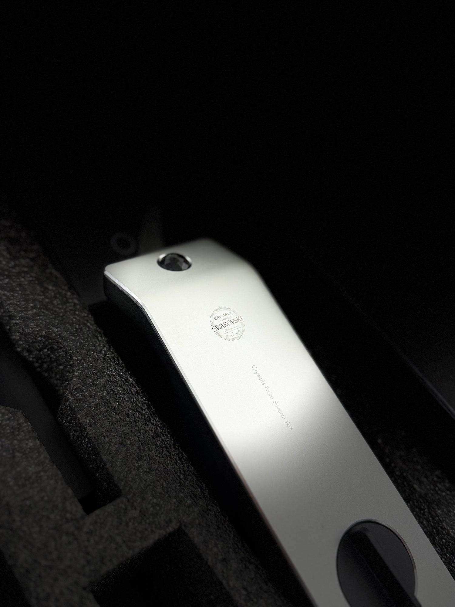 T9+ Swarovski Moorgen Smart Lock - Snowflake Silver