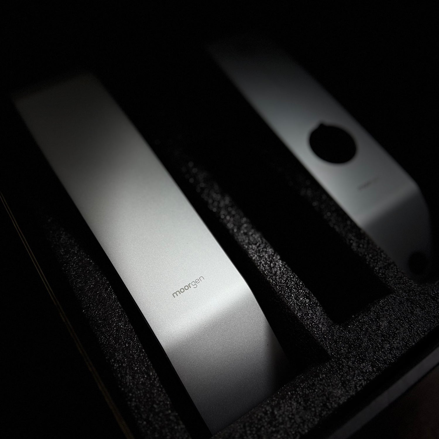 T9+ Swarovski Moorgen Smart Lock - Snowflake Silver